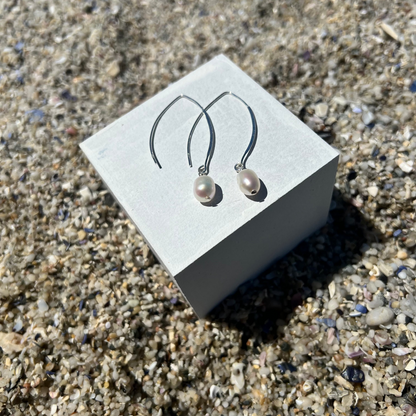 Drop Pearl Earrings